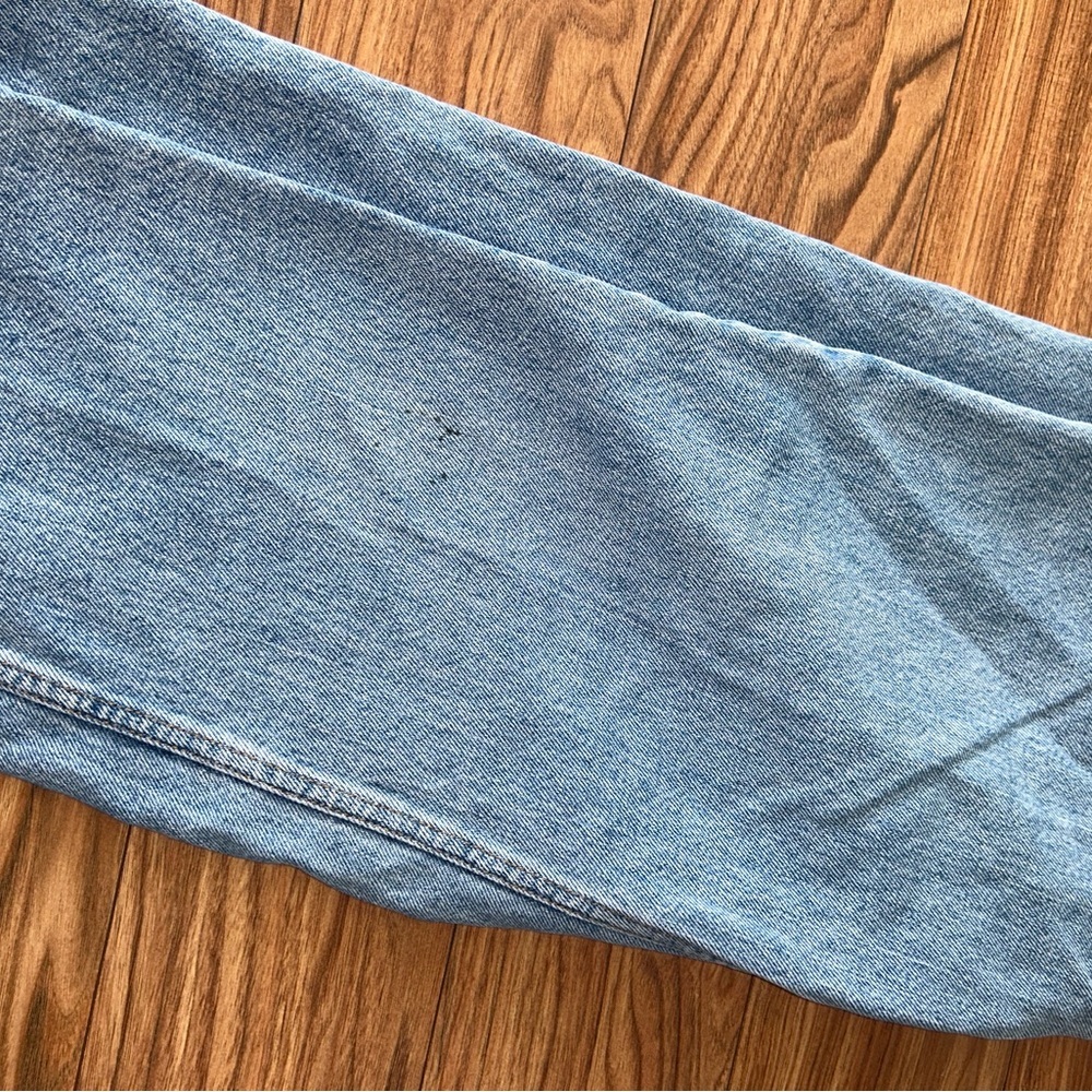 Vintage Levi’s 512 slim fit straight leg jeans - Picture 4 of 5